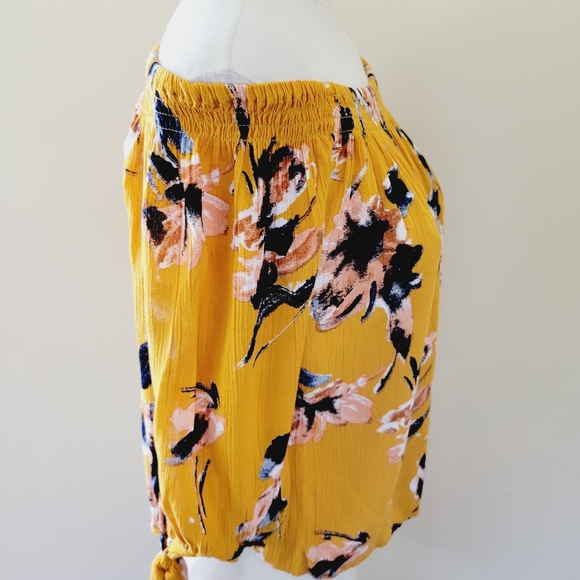 One Clothing floral off shoulder blouse size large - Picture 4 of 8